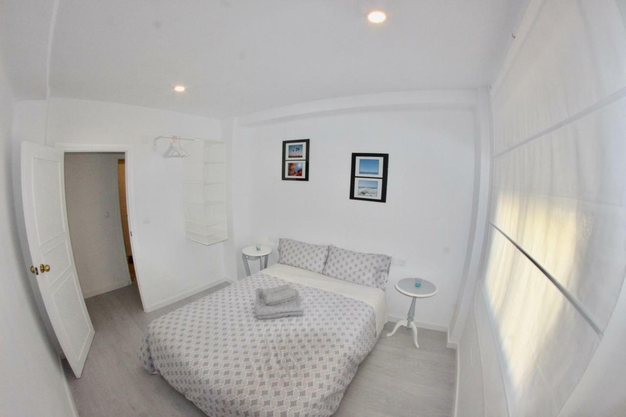 Carmen Apartments Station مالقة المظهر الخارجي الصورة